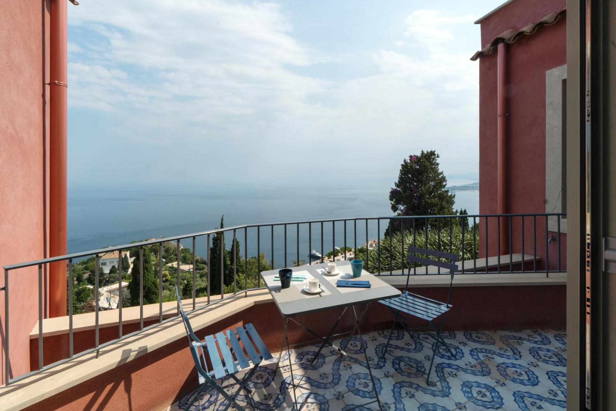 The Charming House Apartment Taormina Exterior foto