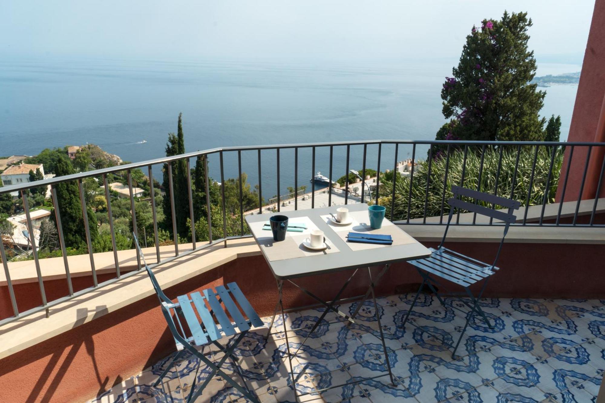 The Charming House Apartment Taormina Exterior foto