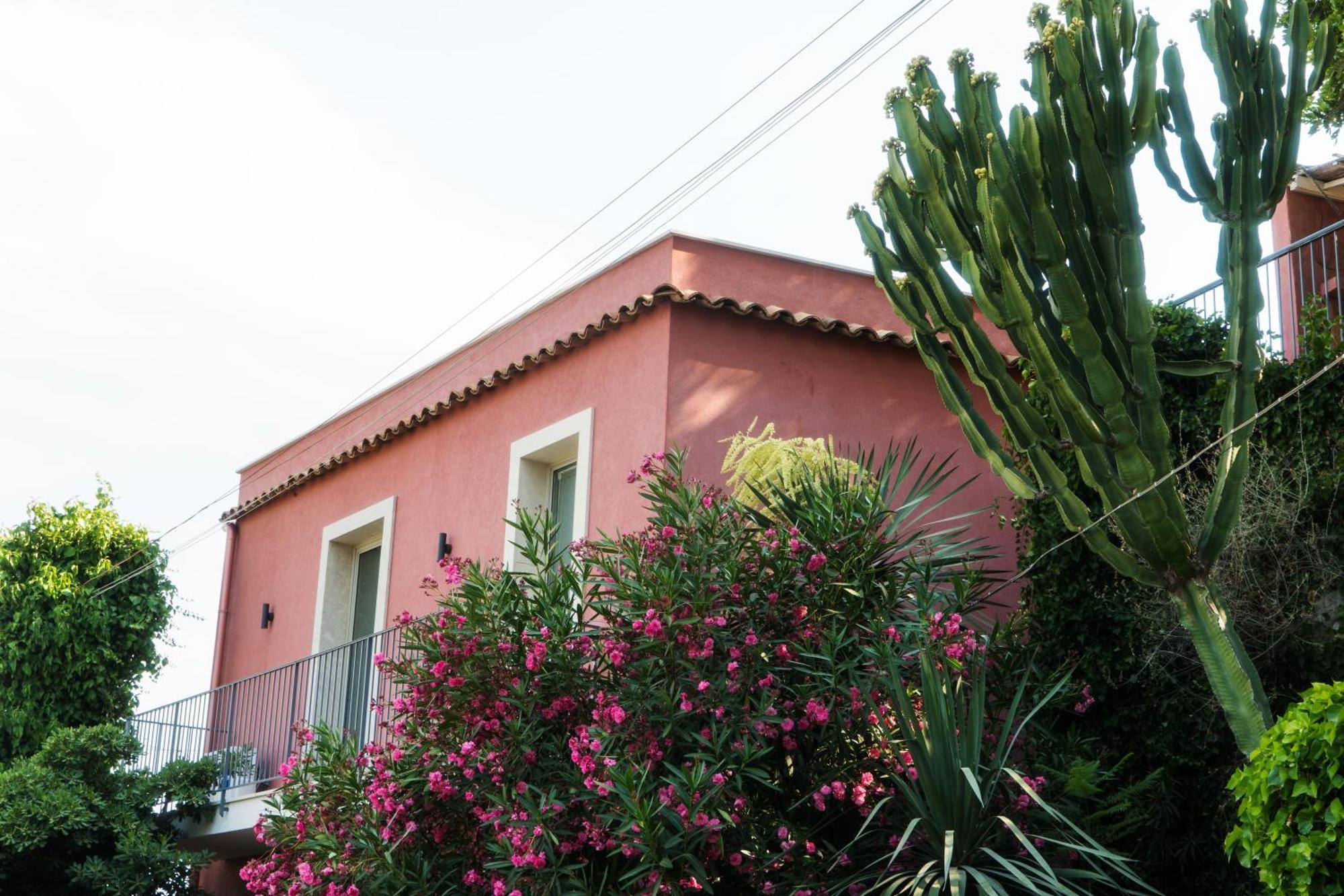 The Charming House Apartment Taormina Exterior foto