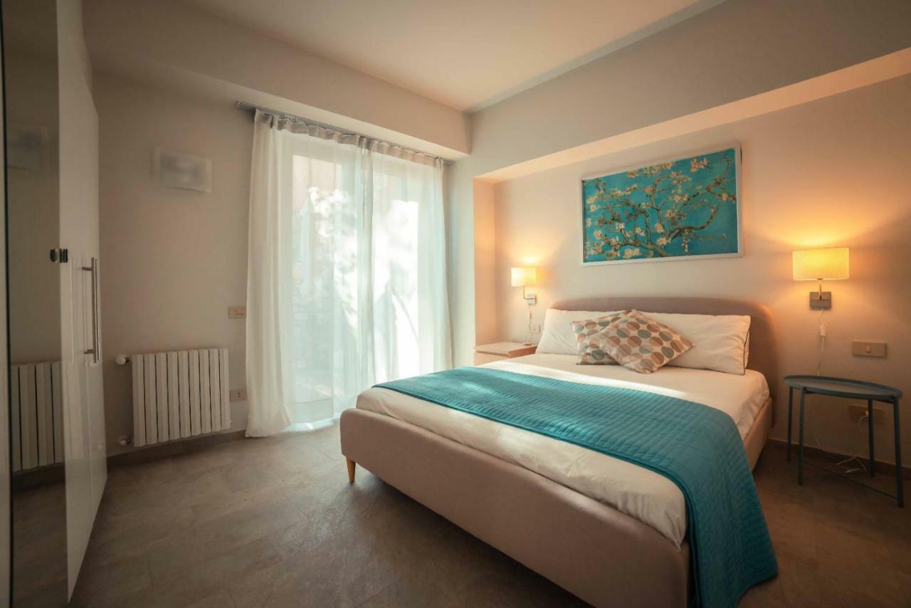 The Charming House Apartment Taormina Exterior foto